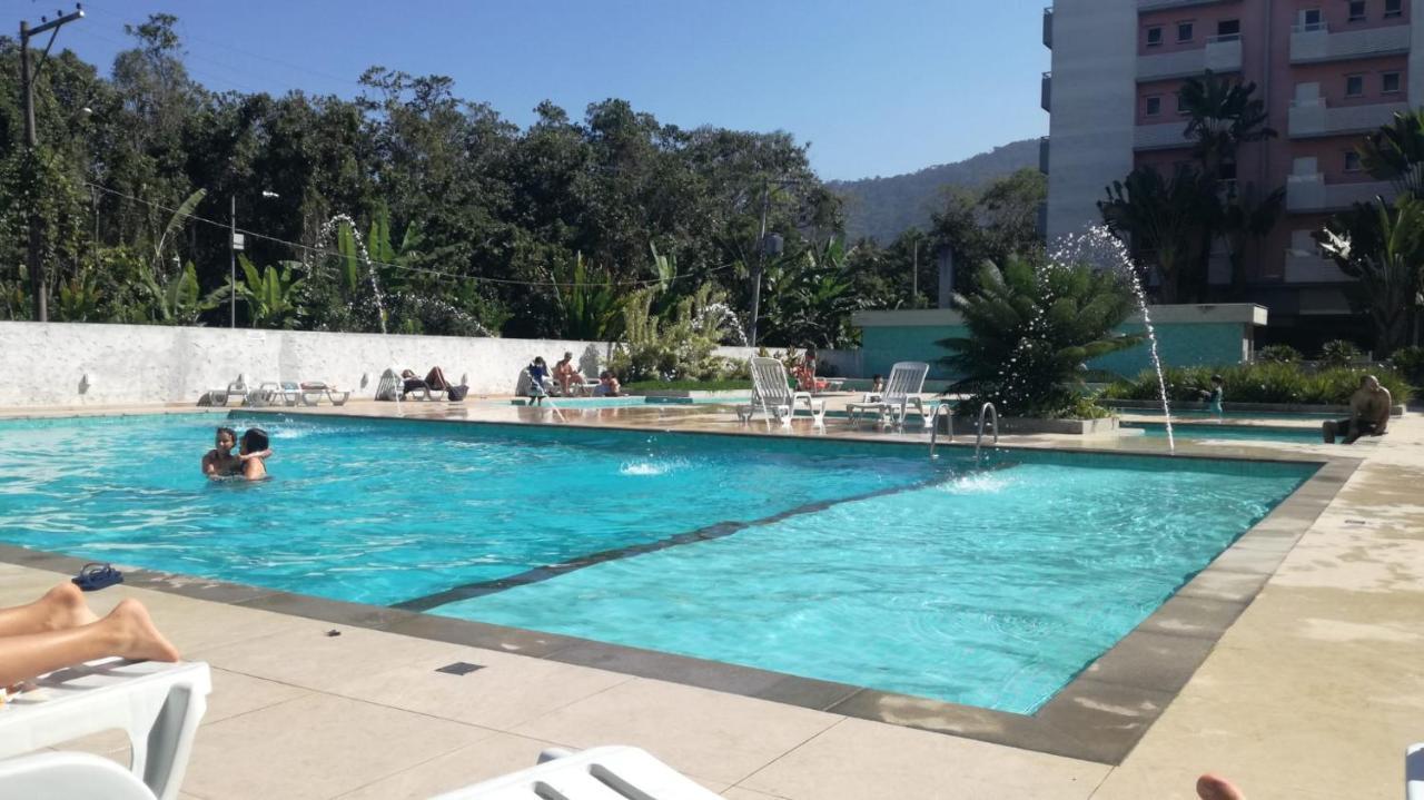 Apartamento Com Piscina Em Ubatuba Perto Da Praia Lejlighed Eksteriør billede